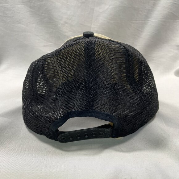 VINTAGE 1982 Indy 500 Chevrolet Snapback | Embroidered Bill | Racing Trucker Hat - Picture 4 of 7